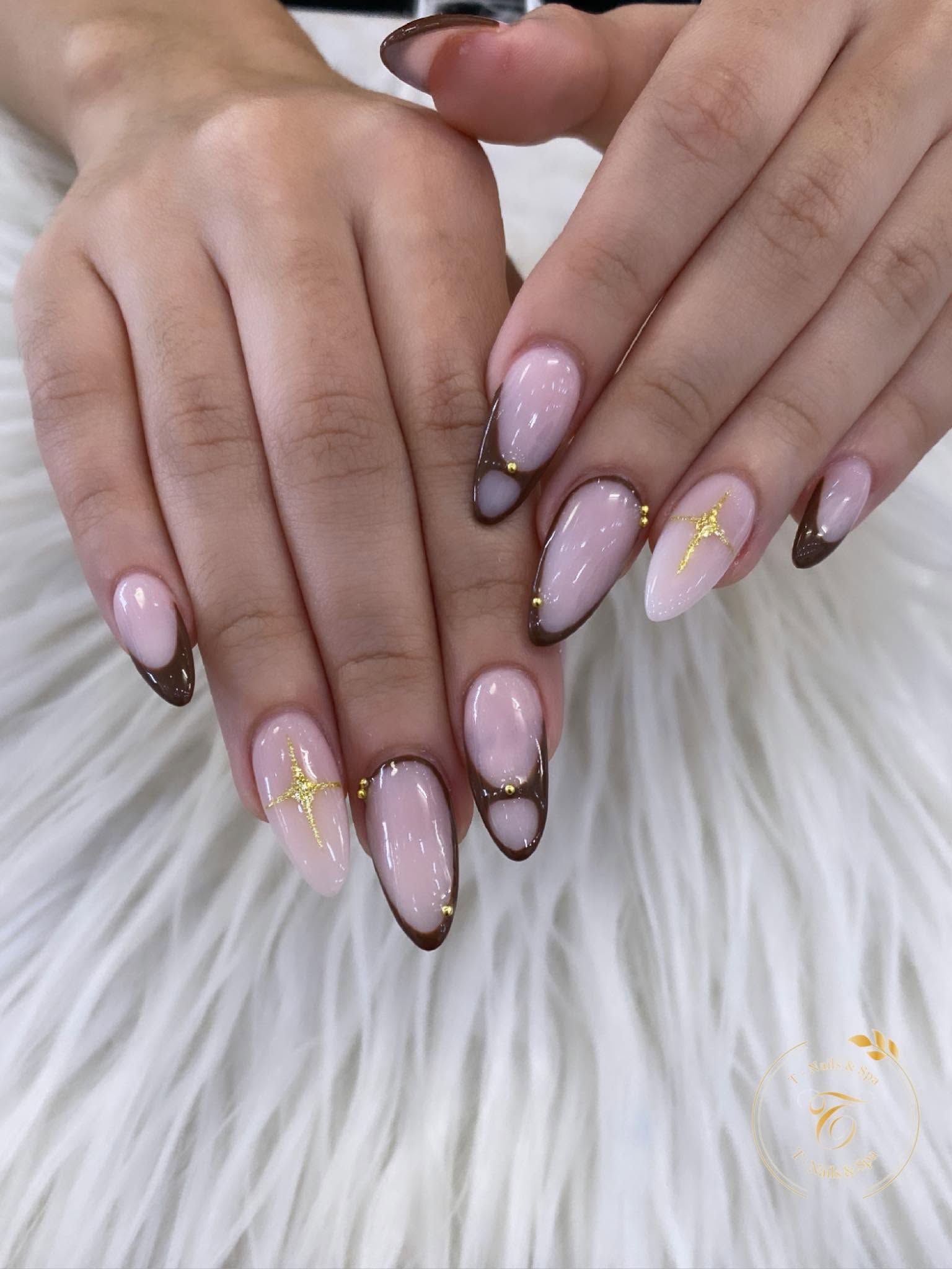 T Nails and Spa